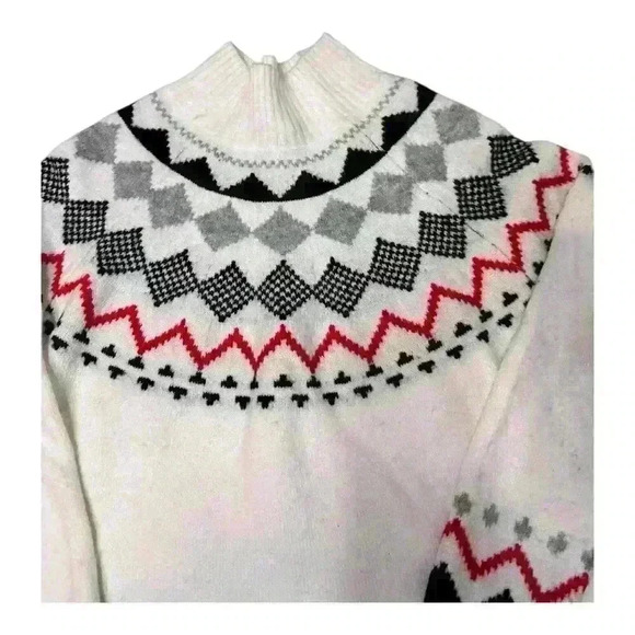Vince Camuto Fair Isle Mock Neck Scandinavian Winter Style Sweater Size Small - Picture 2 of 4